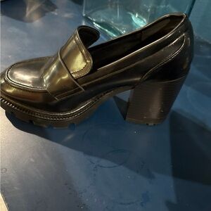 Madden Girl Black Chunky Heeled Loafers